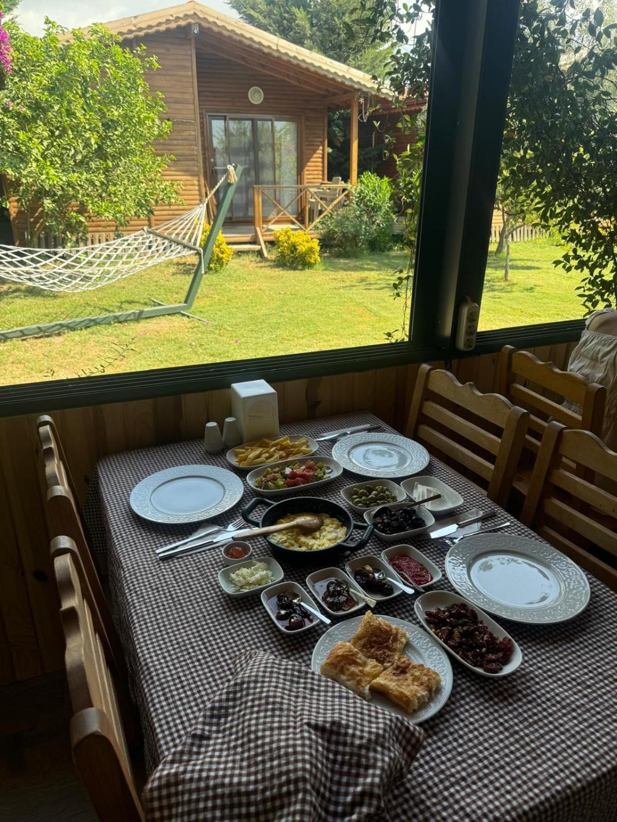 Em-Ba Butik Bungalov Demre Exteriér fotografie